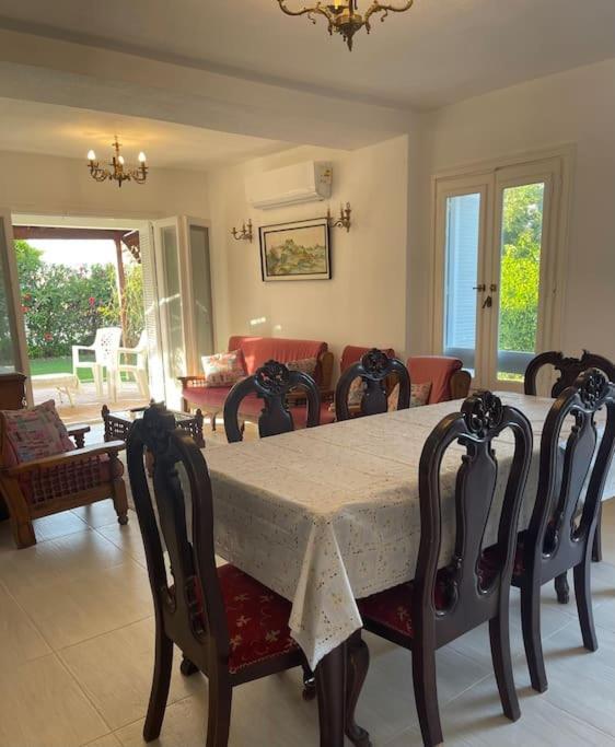 Cheerful Fully Furnished 3 Bedroom Villa In North Coast Dawwar Aba Mahrus Bagian luar foto